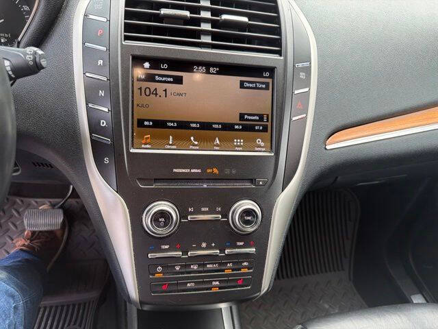 2019 Lincoln MKC Select