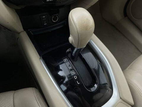 2015 Nissan Rogue SL