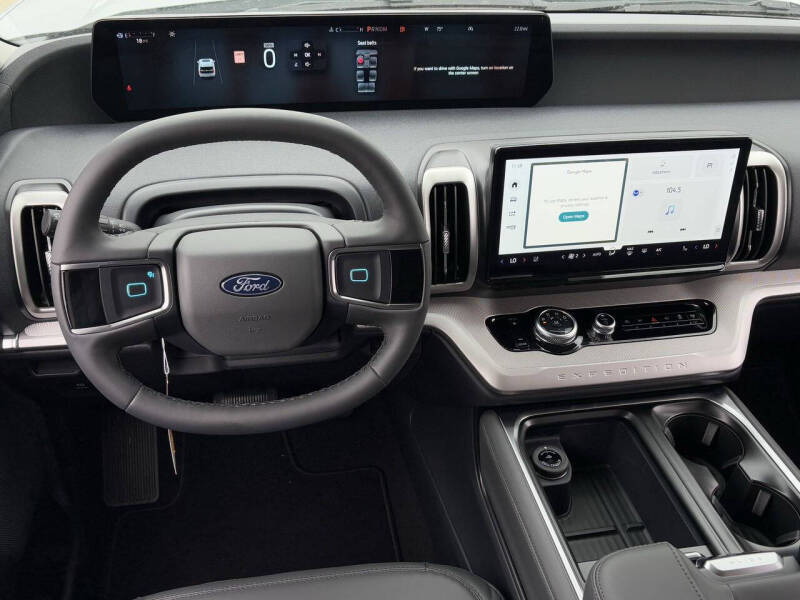 2026 Ford Expedition Active