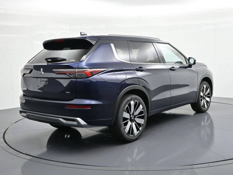 2026 Mitsubishi Outlander SEL