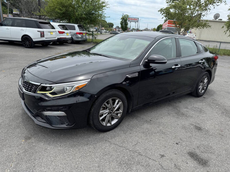 2019 Kia Optima LX AT's photo