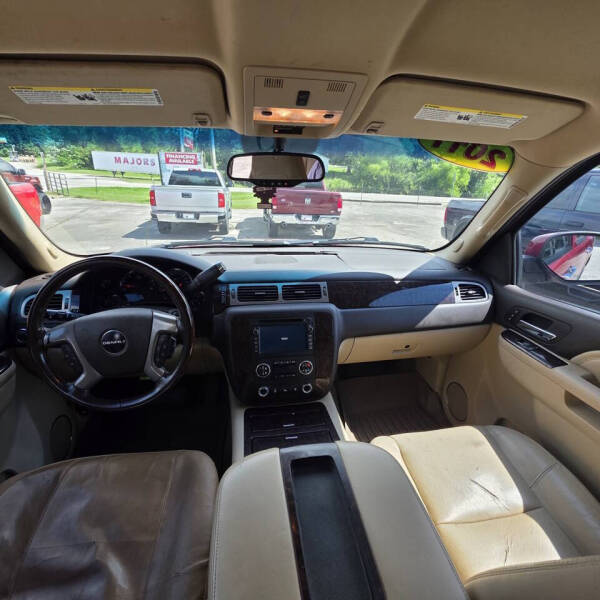 2011 GMC Yukon Denali