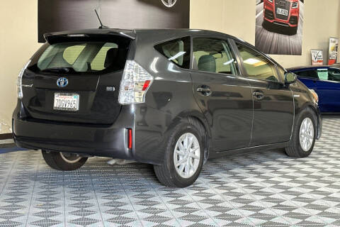 2014 Toyota Prius v