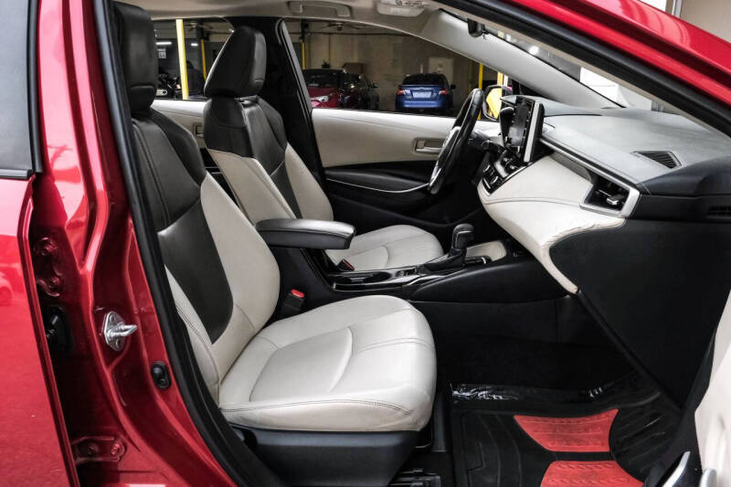 2020 Toyota Corolla XLE