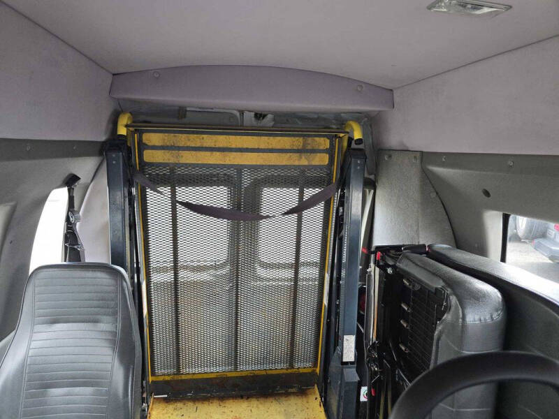 2012 Ford E-Series E-250