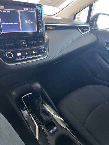 2020 Toyota Corolla LE