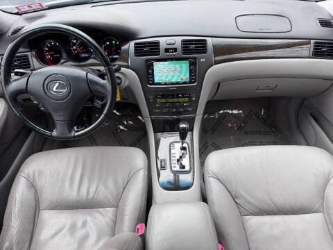 2004 Lexus ES 330