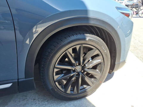 2023 Mazda CX-9 Carbon Edition