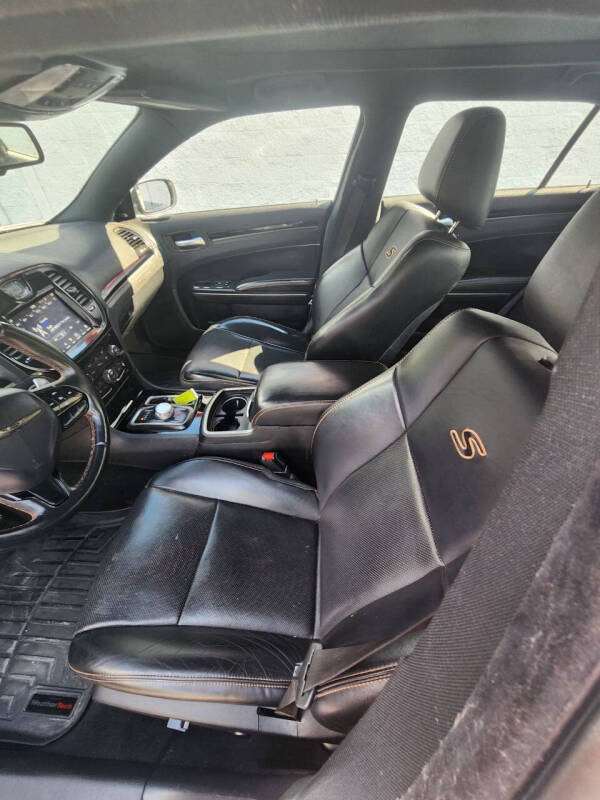 2019 Chrysler 300 S