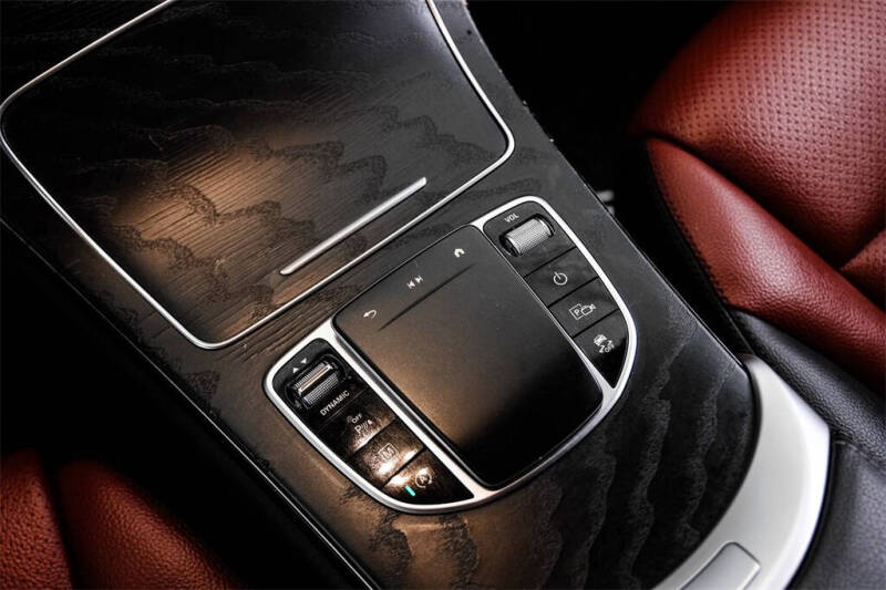 2022 Mercedes-Benz GLC GLC 300