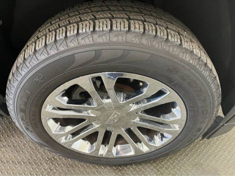 2019 Cadillac Escalade ESV Standard