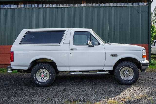 1995 Ford Bronco XL