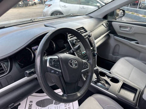 2016 Toyota Camry LE