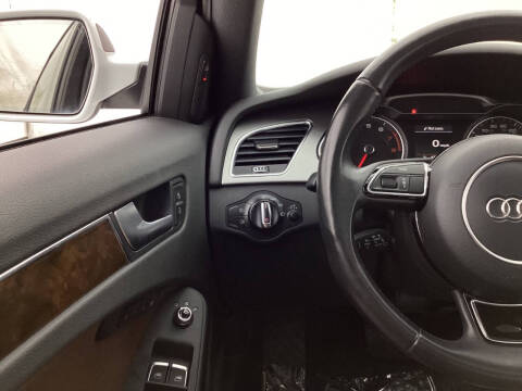 2015 Audi A4 2.0T quattro Premium Plus