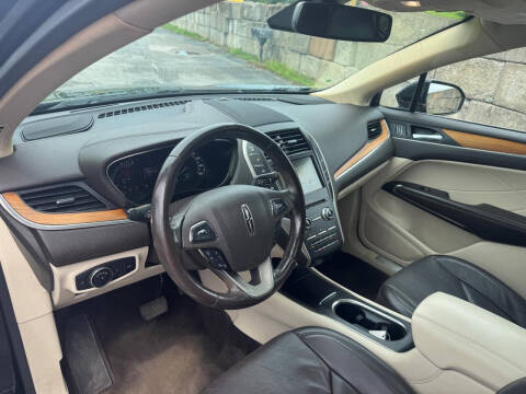 2016 Lincoln MKC Reserve