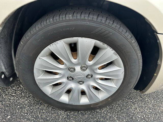2013 Chrysler 200 LX