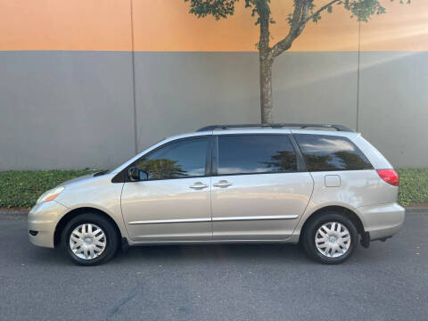 2004 Toyota Sienna