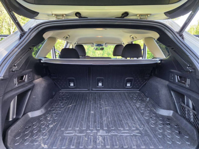 2020 Subaru Outback Premium
