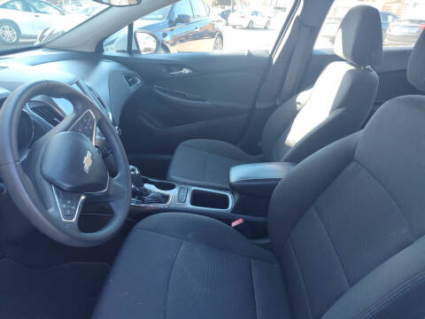 2017 Chevrolet Cruze LT Auto