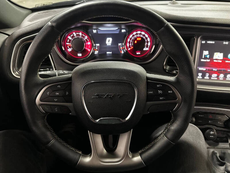 2016 Dodge Challenger SRT Hellcat