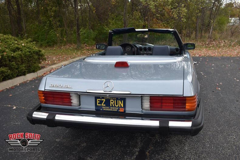 1981 Mercedes-Benz 380-Class 380 SL