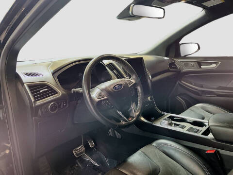2023 Ford Edge ST