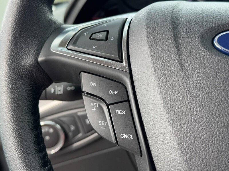 2023 Ford Edge
