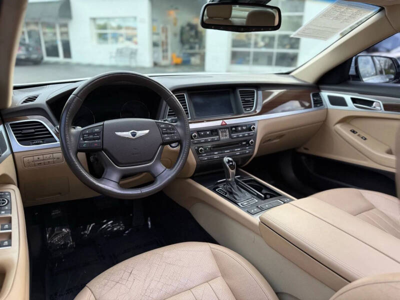 2016 Hyundai Genesis