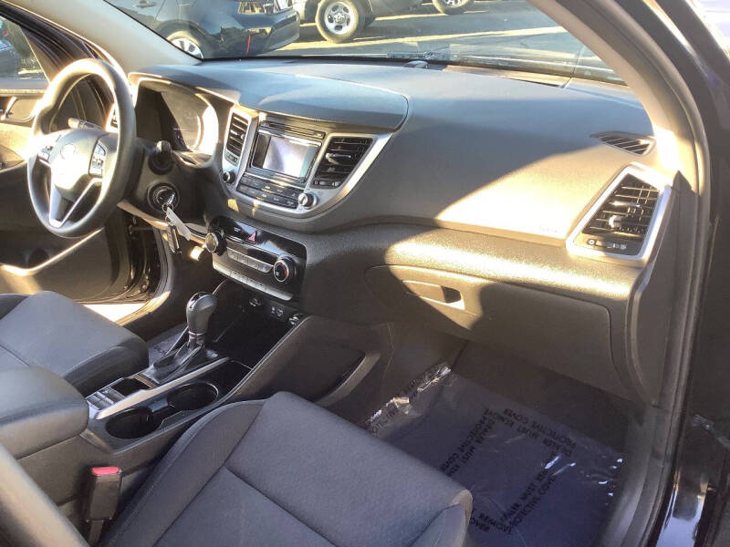 2017 Hyundai Tucson SE