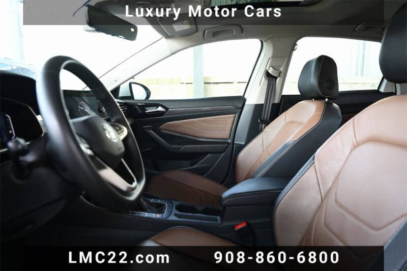 2025 Volkswagen Jetta SEL