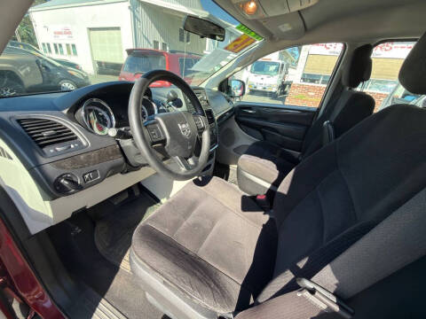 2015 Dodge Grand Caravan American Value Package