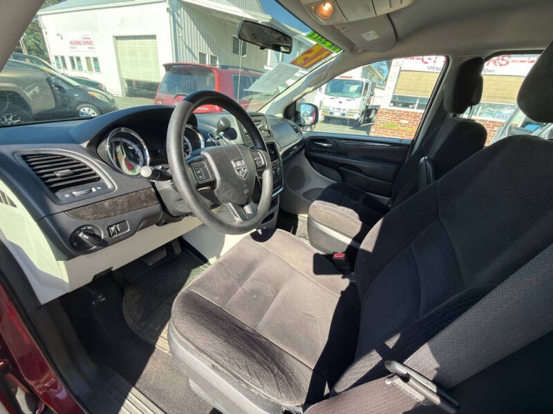 2015 Dodge Grand Caravan American Value Package