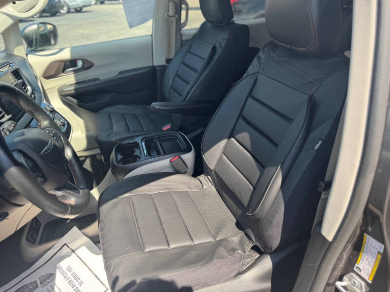 2017 Chrysler Pacifica