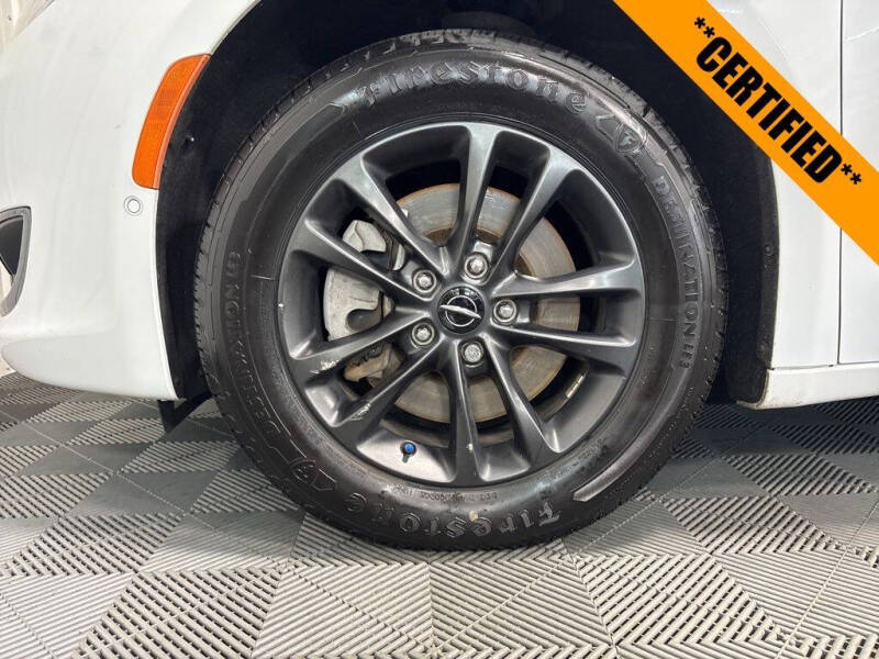 2020 Chrysler Pacifica Launch Edition