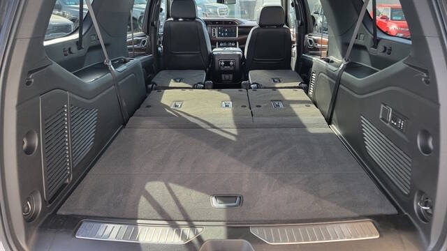 2022 GMC Yukon XL Denali