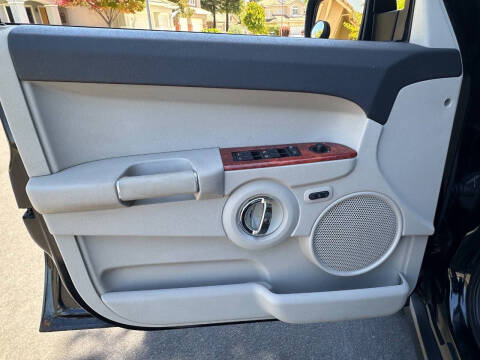 2006 Jeep Commander Limited
