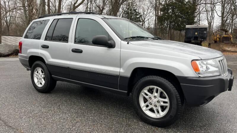 2004 Jeep Grand Cherokee Laredo photo 10