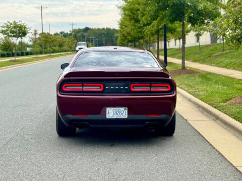 2019 Dodge Challenger SXT