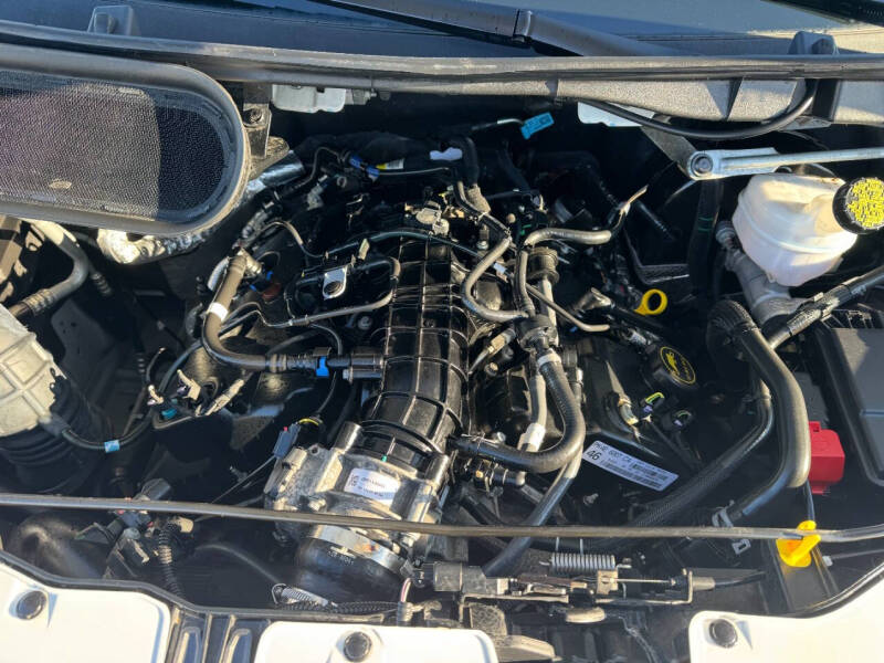 2023 Ford Transit 350 XLT