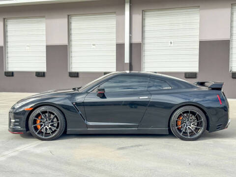 2016 Nissan GT-R Premium