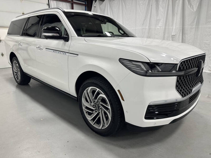 2025 Lincoln Navigator L Reserve