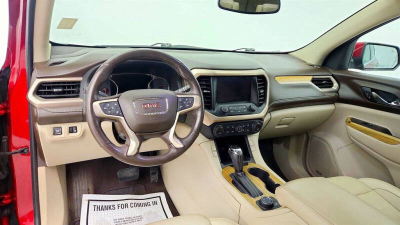 2019 GMC Acadia Denali