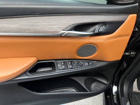 2017 BMW X6 xDrive50i