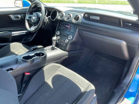 2019 Ford Mustang EcoBoost