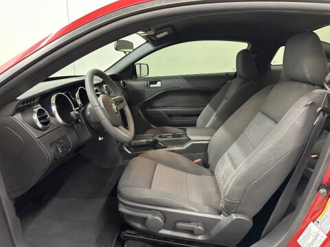 2008 Ford Mustang V6 Deluxe