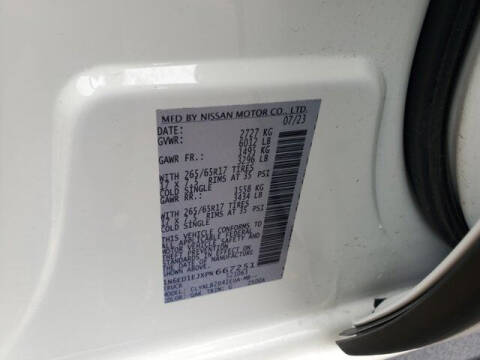 2023 Nissan Frontier SV