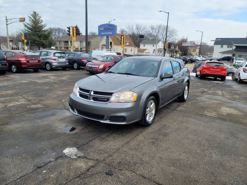 2013 Dodge Avenger for sale at MOE MOTORS LLC in South Milwaukee WI