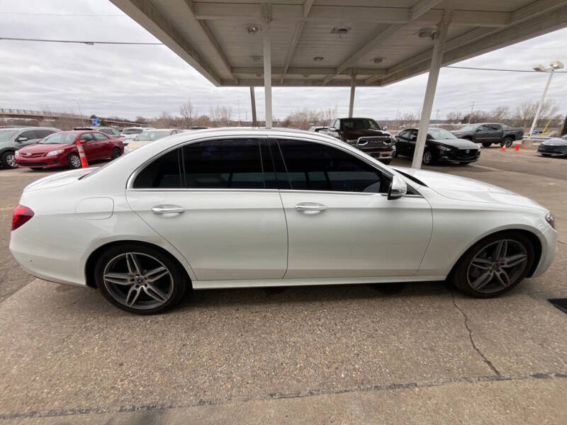 2018 Mercedes-Benz E-Class E 300