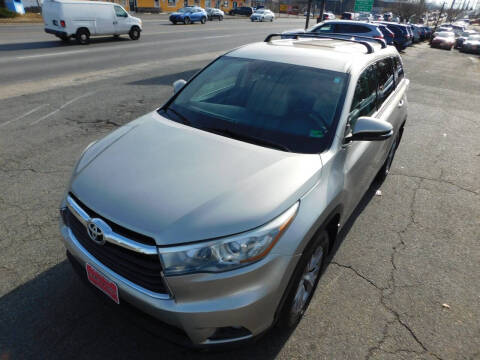 2016 Toyota Highlander LE Plus