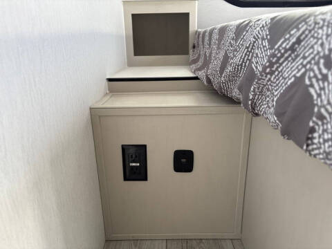 2026 Coachmen RV REMOTE 17R